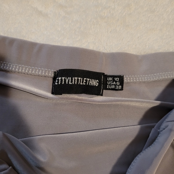 PrettyLittleThing Lavender Tube Crop Top Bandeau Silky Velvet Women's Size 6 - Picture 3 of 4